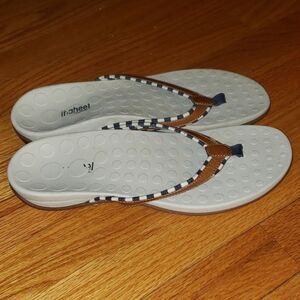 Vionic Orthoheel Hampton flip flop Sandals